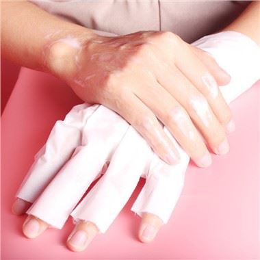 Mặt nạ dưỡng ẩm tay