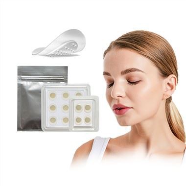 Miếng dán mụn Microneedling